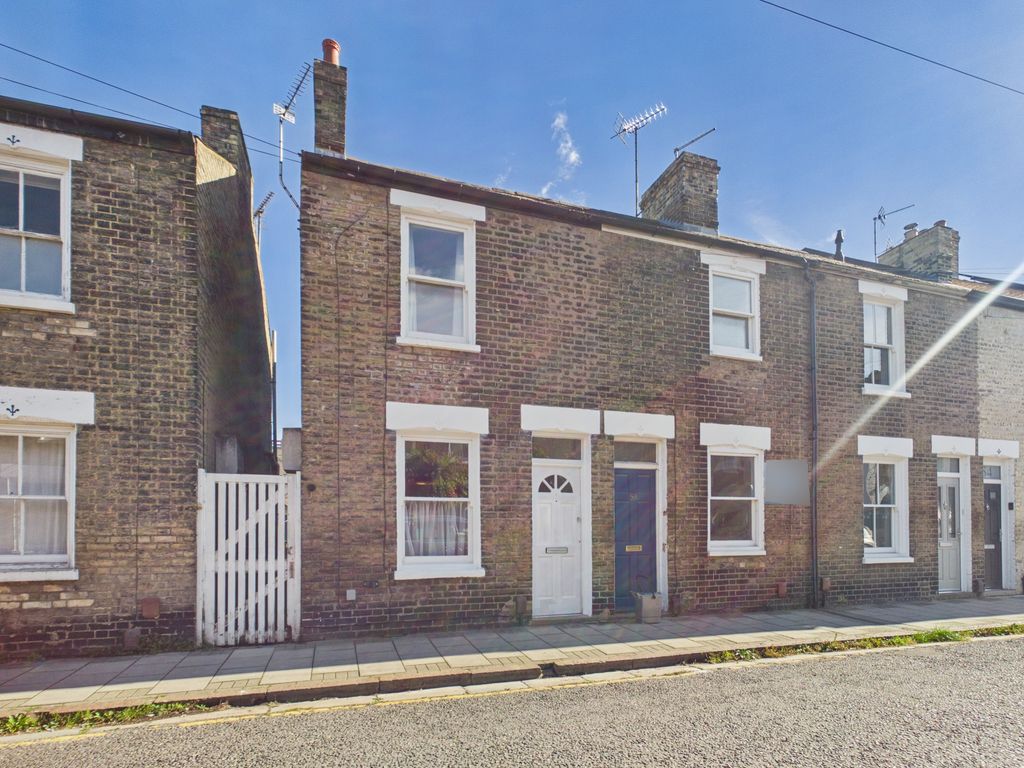 Property photo 1 of 18 Cam03259G0-Pr0372-Still018