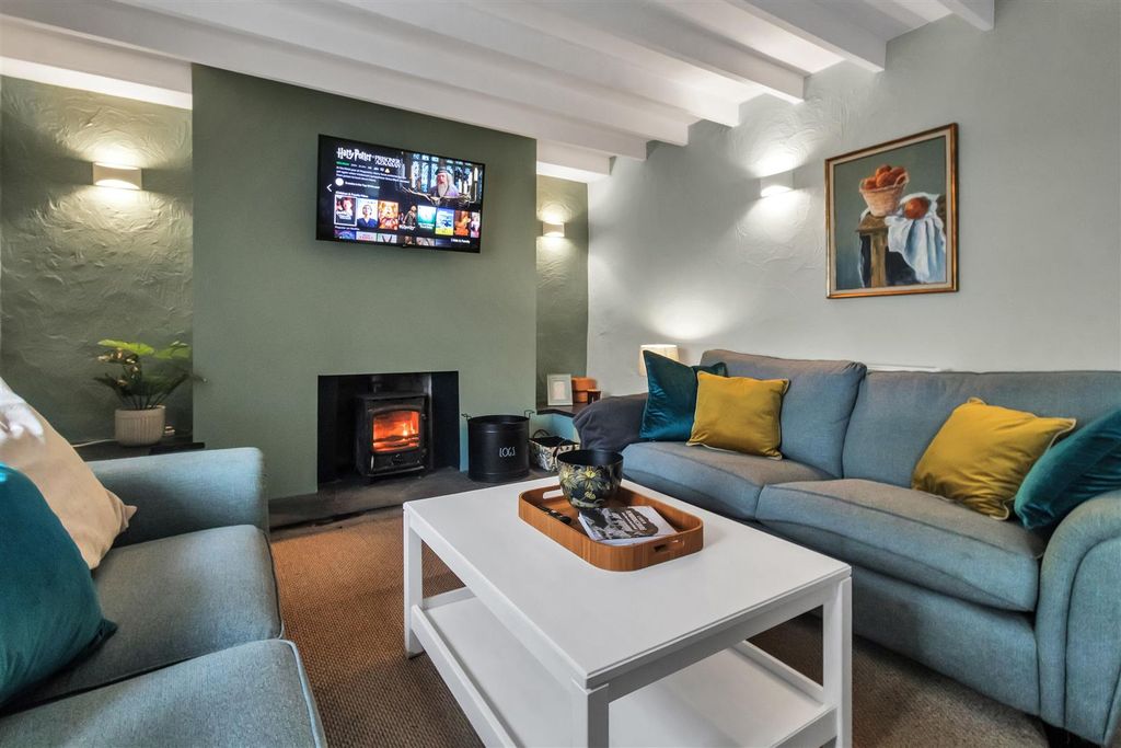 Property photo 3 of 16 7Ed74Bc6.Jpg