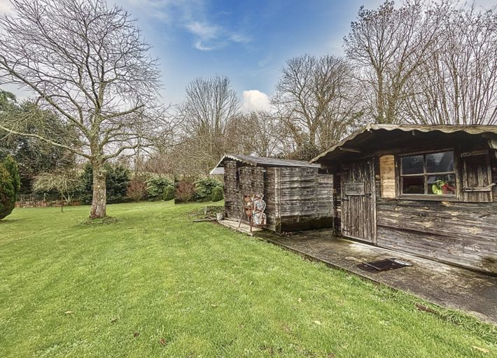 Property photo 2 of 21