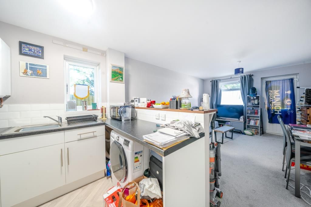 Property photo 3 of 15 Kitchen