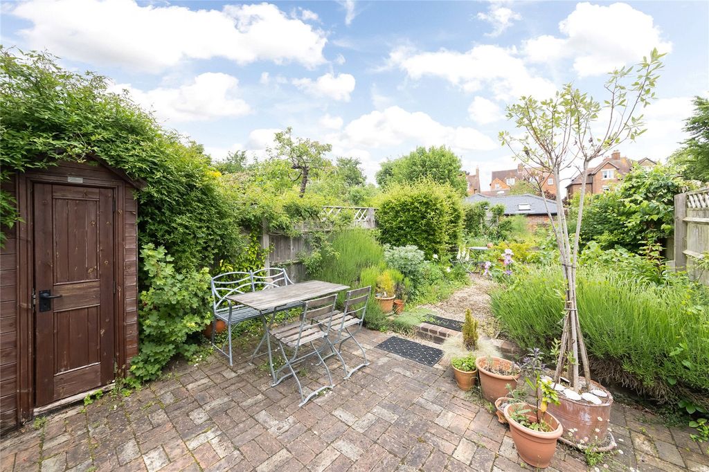 Property photo 2 of 12 Picture No. 23