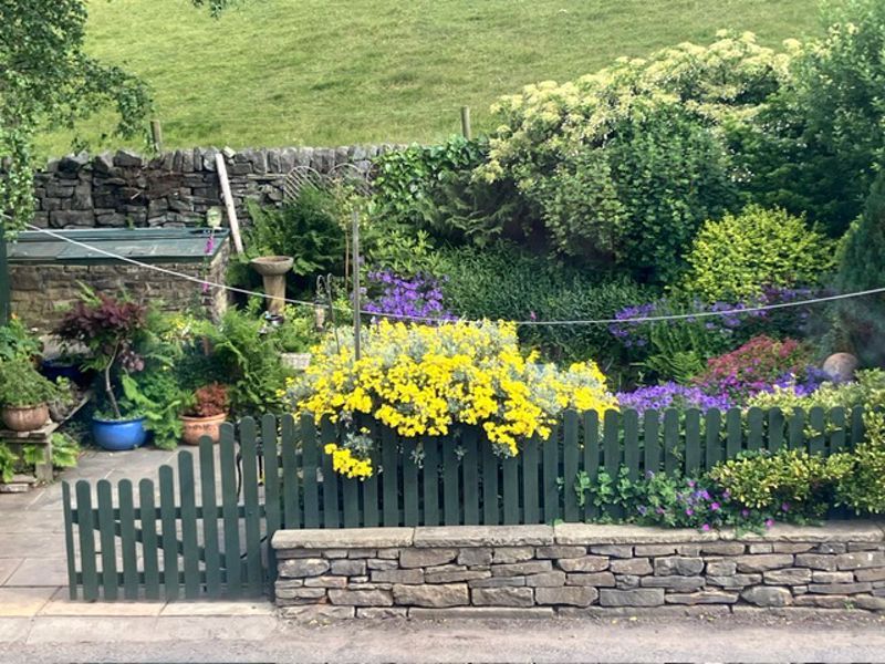 Property photo 2 of 21 Garden Opposite