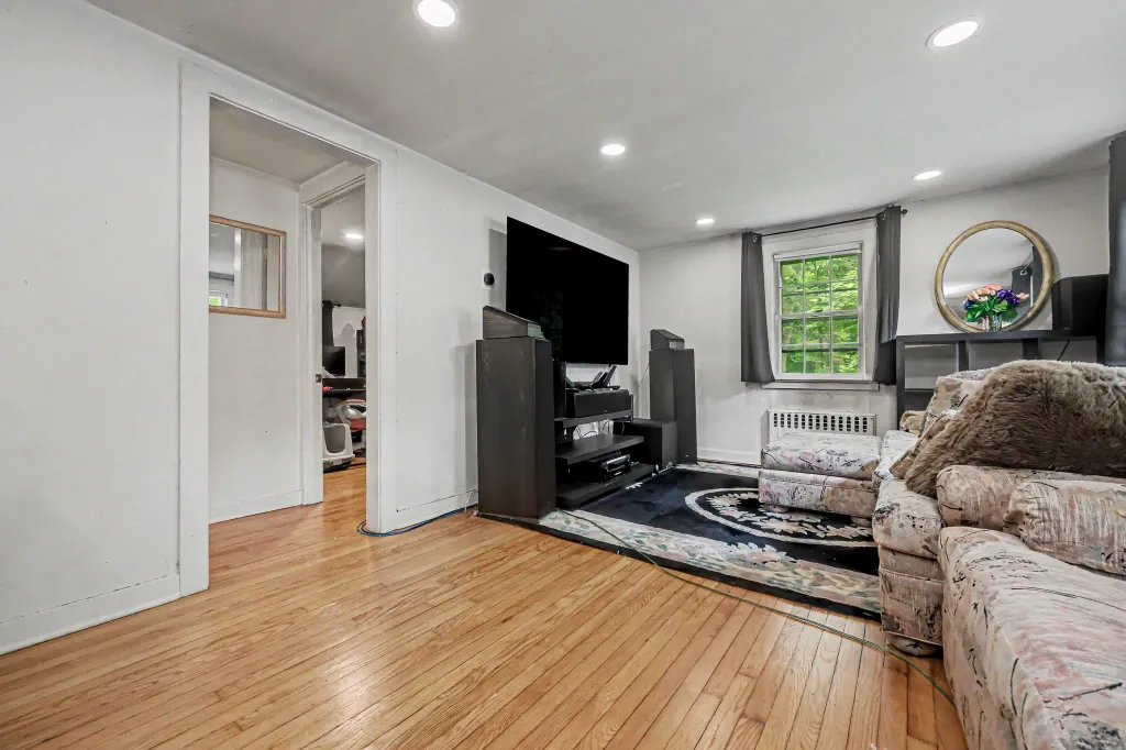 Property photo 2 of 11 <Alttext/>