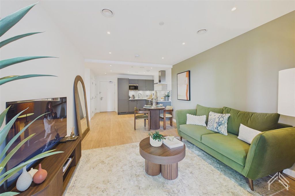 Property photo 2 of 18 3.Jpg