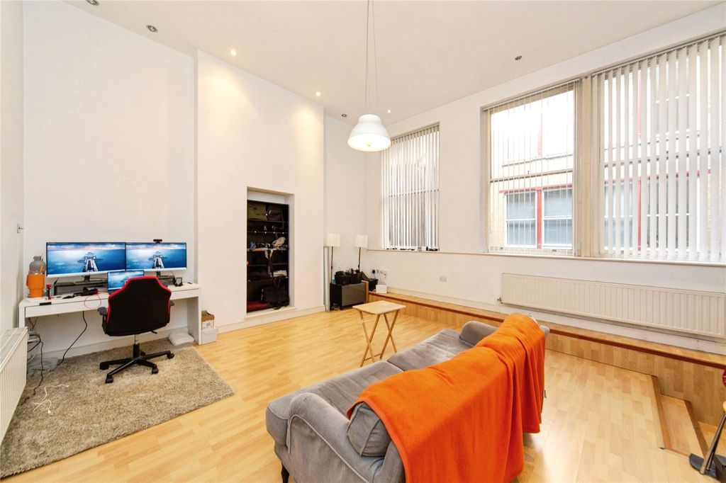 Property photo 2 of 21 Picture No. 21