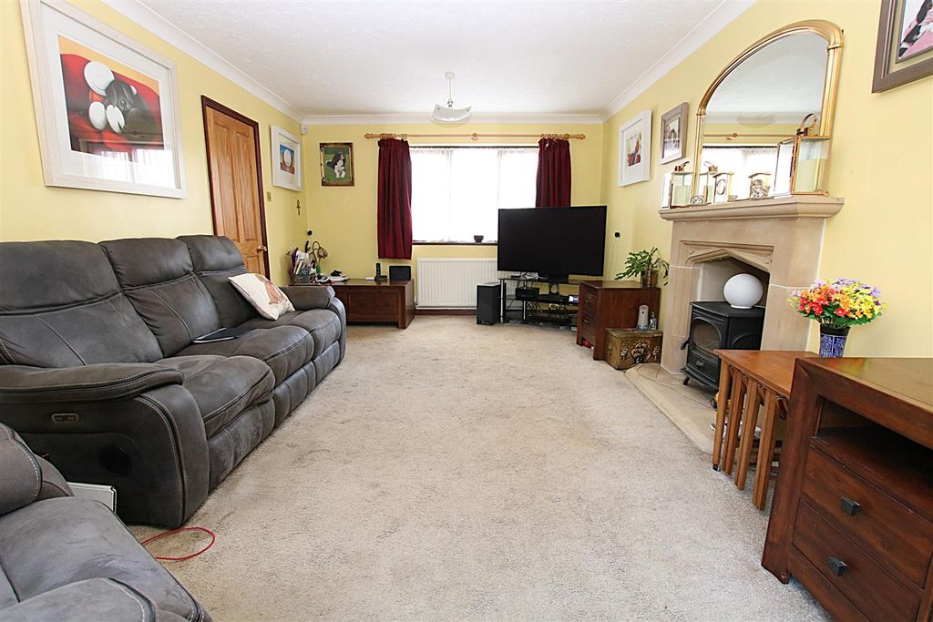 Property photo 3 of 18 Img_1612.Jpg