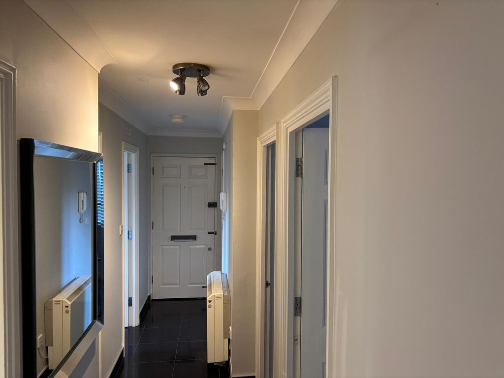 Property photo 2 of 12 Hallway