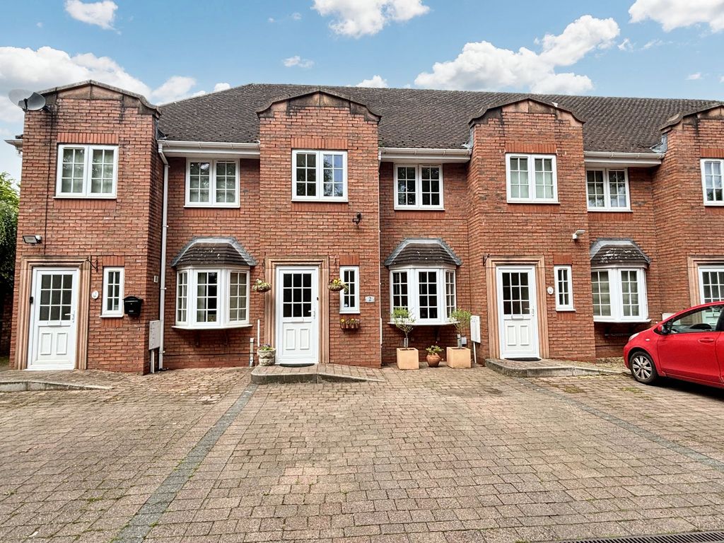 Property photo 1 of 24