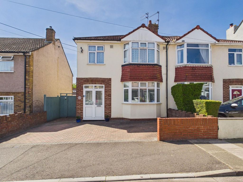 Property photo 1 of 36 Cam01576G0-Pr0366-Still001.Jpg