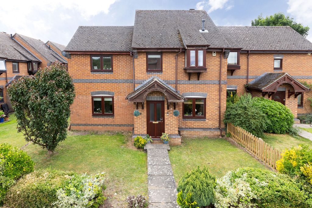 Property photo 1 of 24