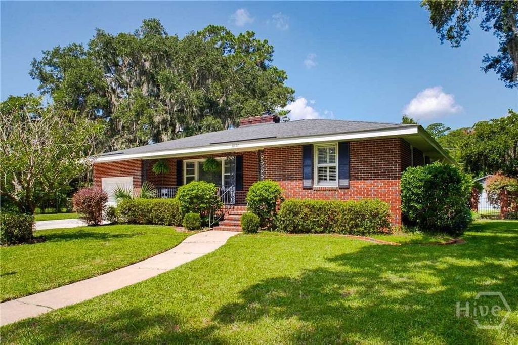 Property photo 1 of 31