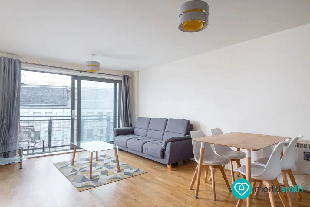 Property photo 2 of 14