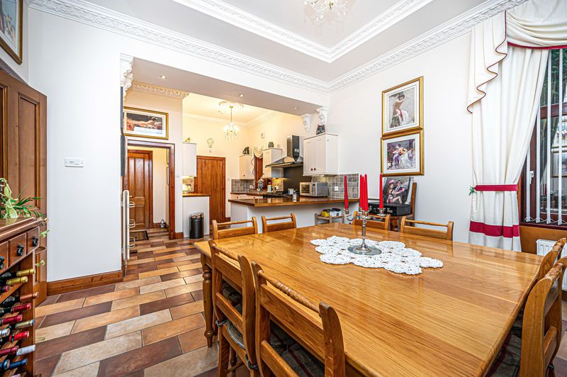 Property photo 2 of 51 Dining Kitchen