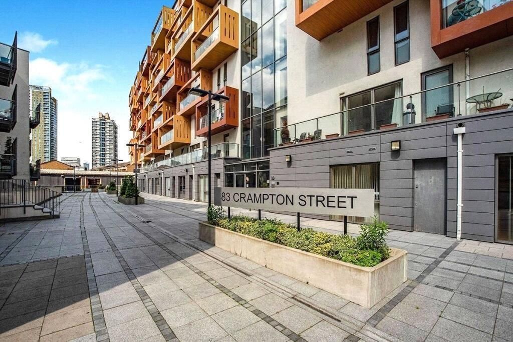 Property photo 1 of 2