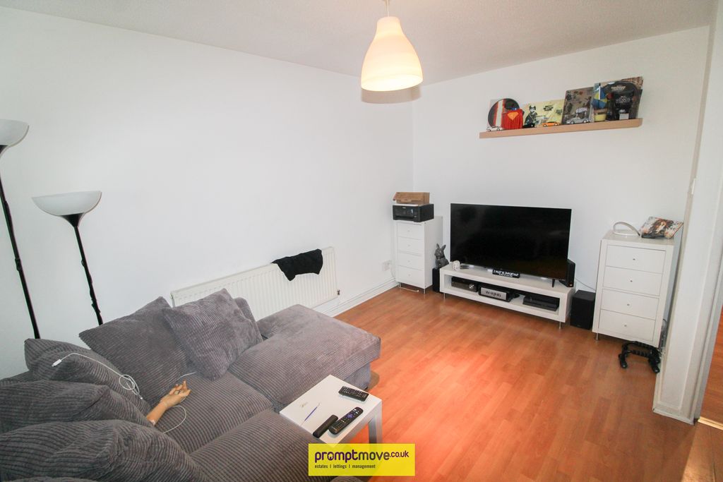 Property photo 3 of 8 Na