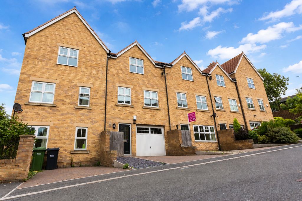 Property photo 1 of 6 External