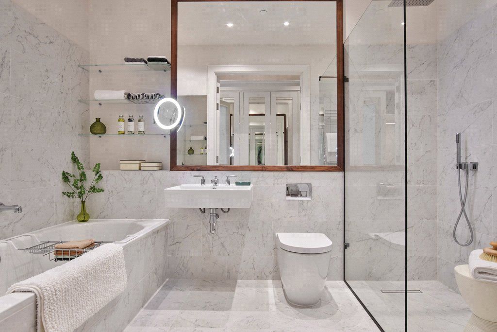 Property photo 3 of 15 Bathroom