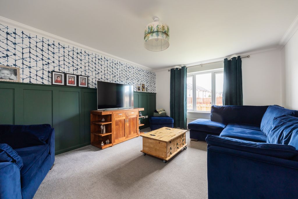 Property photo 2 of 32 Property Image 2