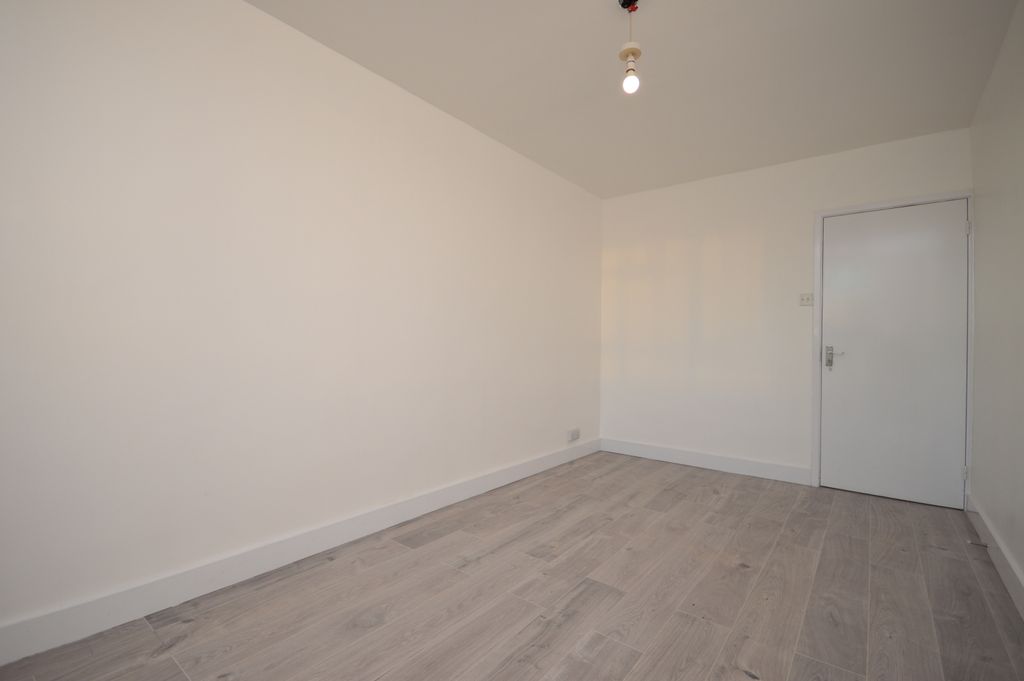 Property photo 2 of 11 Gallery