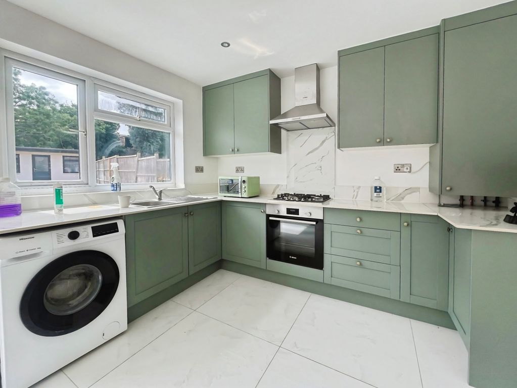 Property photo 1 of 16 Pbox-Img.Jpg