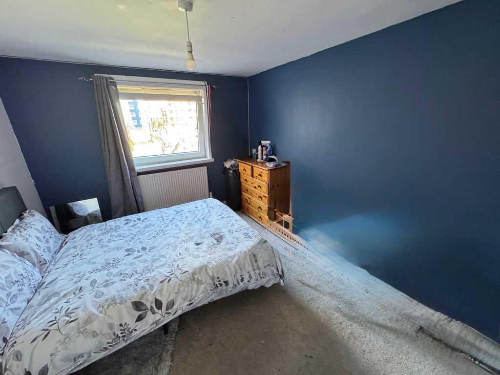 Property photo 3 of 9 Gallery