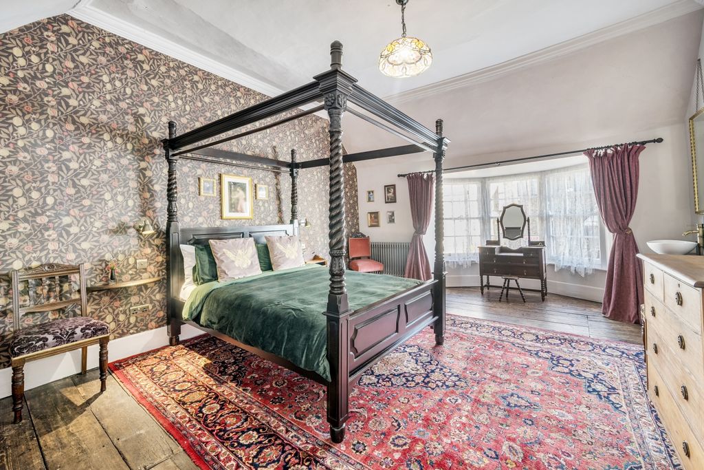 Property photo 3 of 27 1336202-15-68A91Fa491230