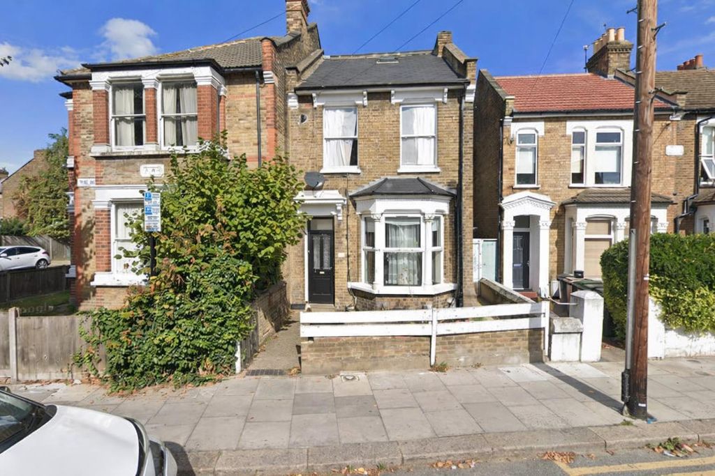 Property photo 1 of 1 Front Of House.Png