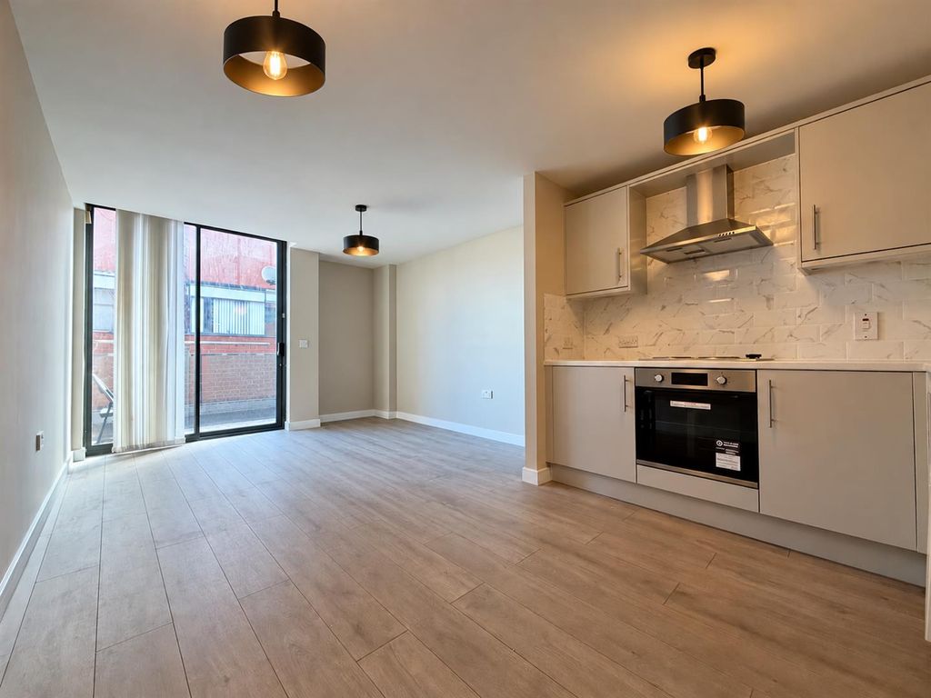 Property photo 1 of 4 Livingspace.Png