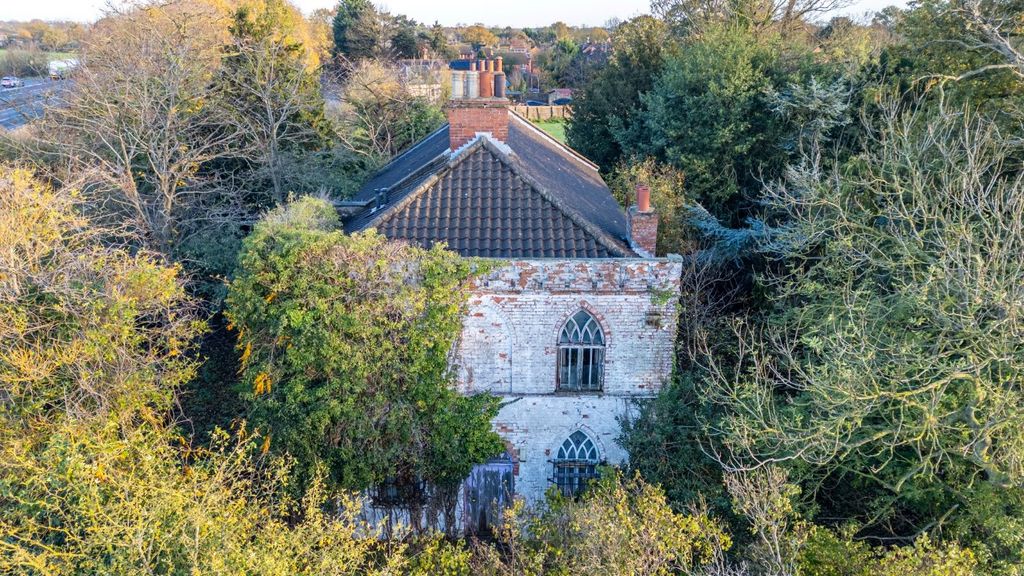 Property photo 3 of 10 Image 3