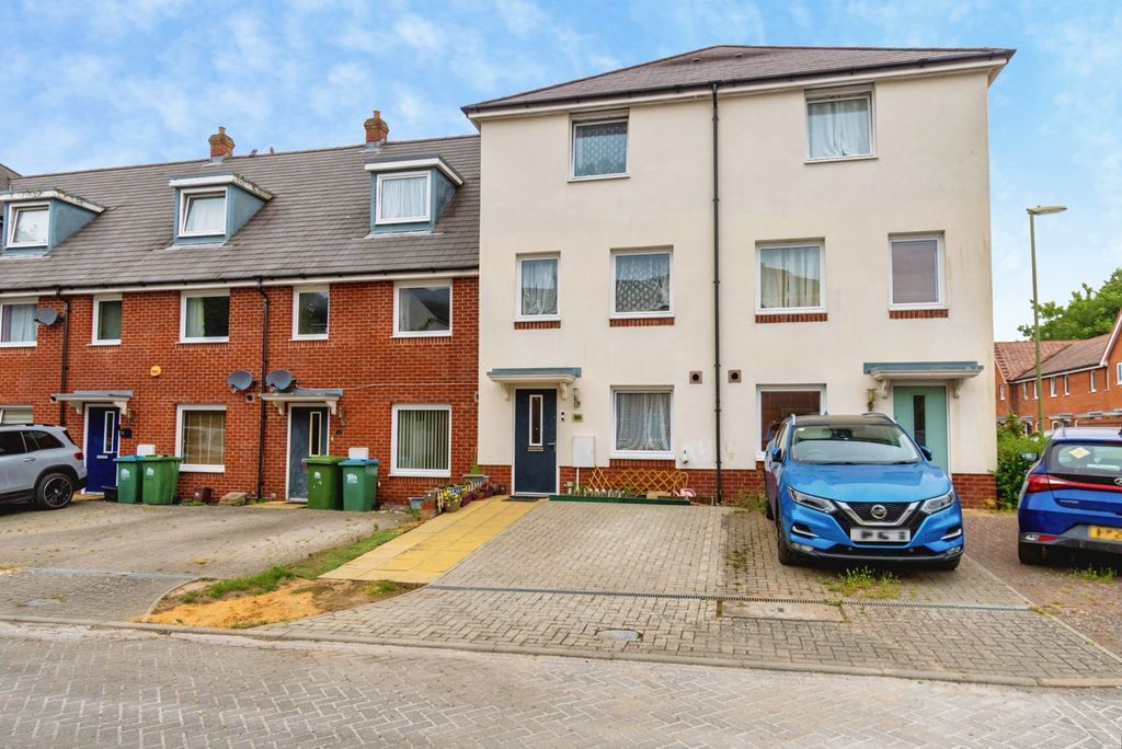 Property photo 1 of 23 Pbox-Img.Jpg