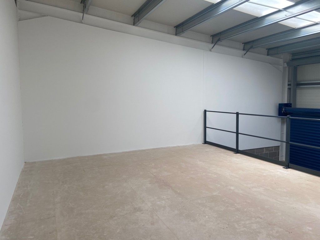 Property photo 2 of 5 Photo 2