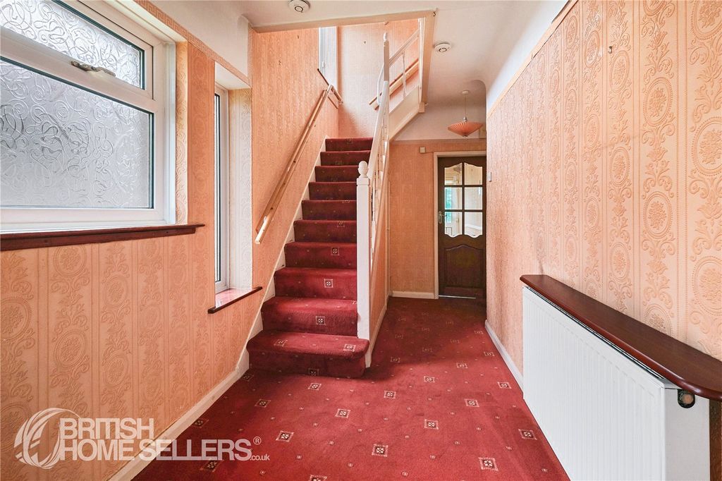 Property photo 2 of 13 Picture No. 10