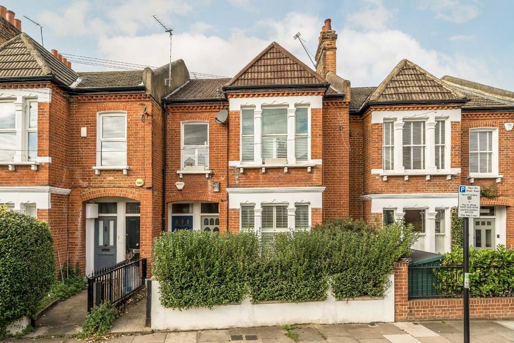 Property photo 1 of 6