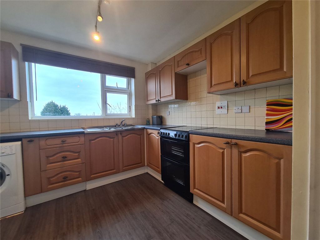 Property photo 2 of 7 Picture No. 09