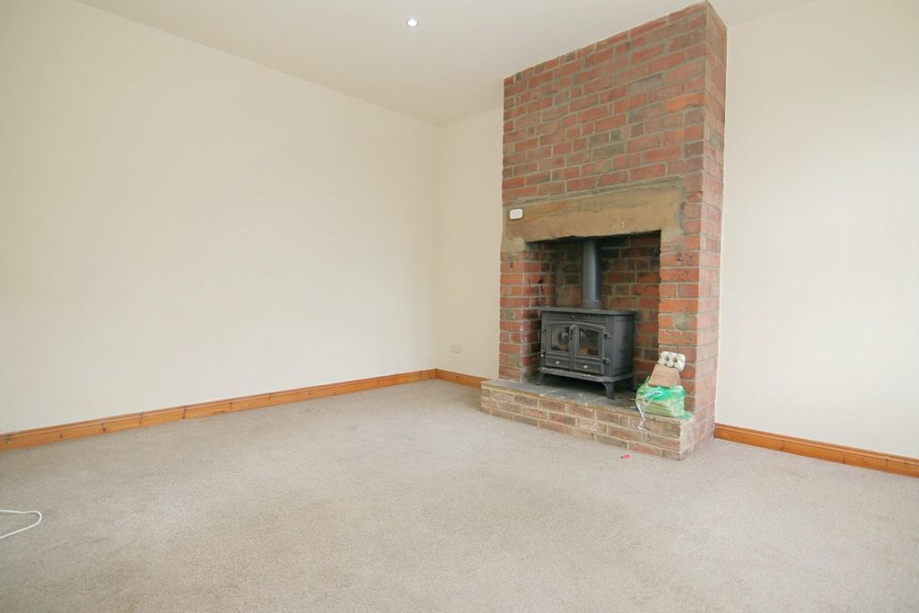 Property photo 3 of 12 Living Room