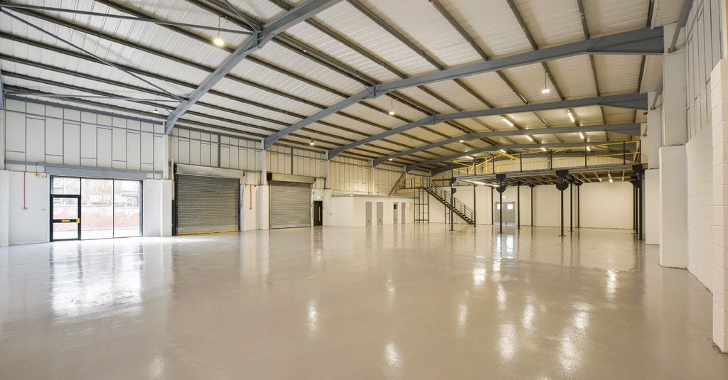 Property photo 2 of 7 89402B628Dbf4Eb1B56ee47Fce6218F9.Jpg