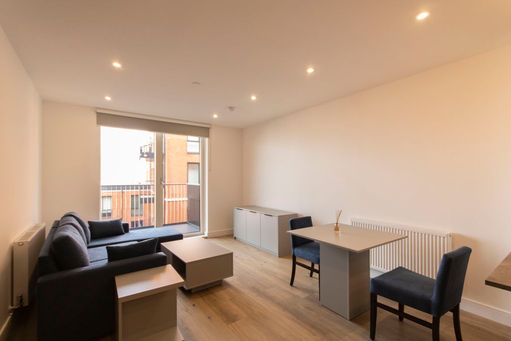 Property photo 3 of 22