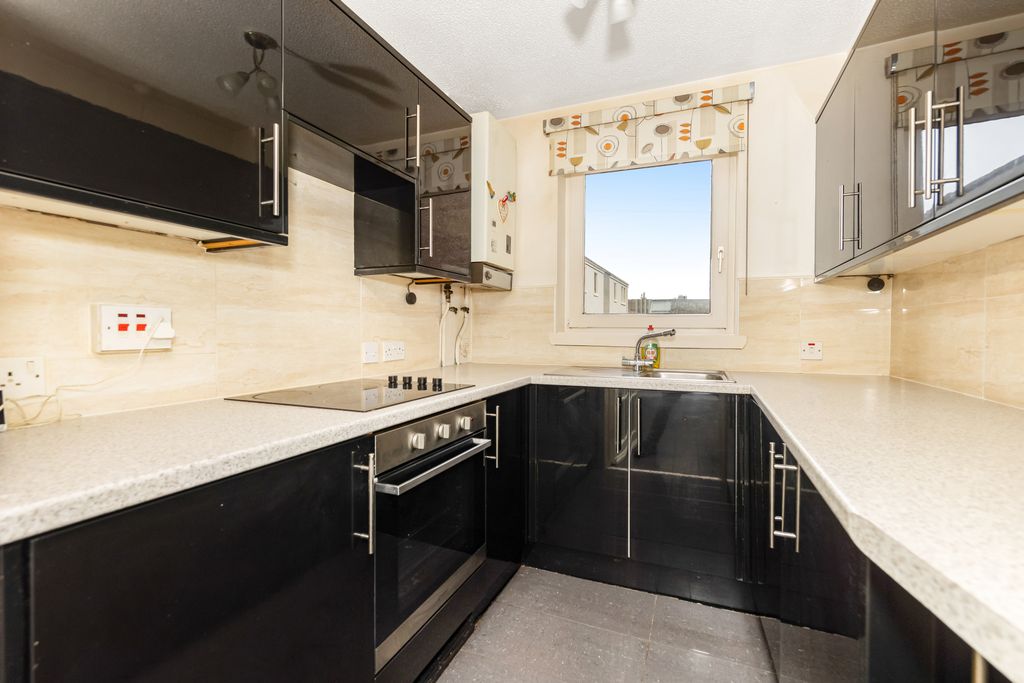 Property photo 2 of 12 Property Image 2