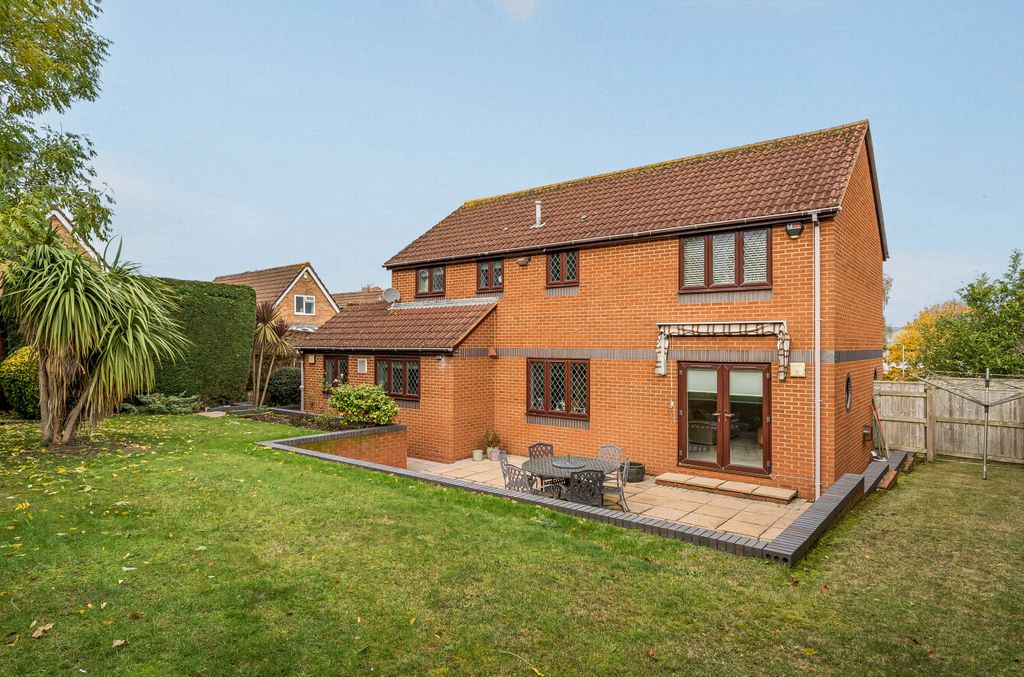 Property photo 1 of 24 Rear