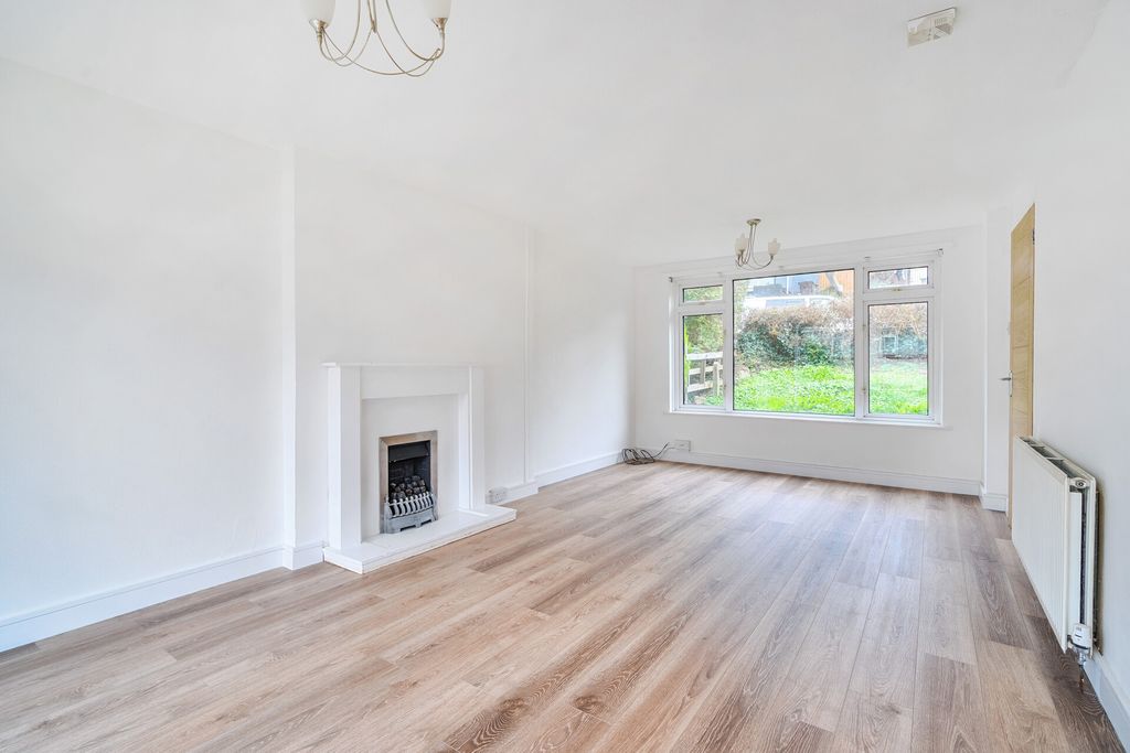 Property photo 2 of 22 10-6Ac8Bcde0Bbe1-...