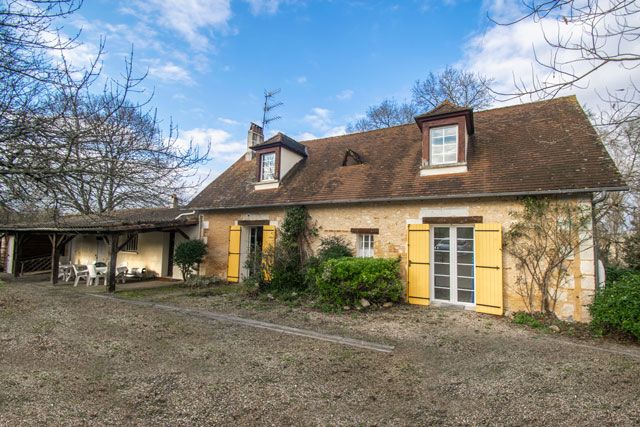 Property photo 1 of 16