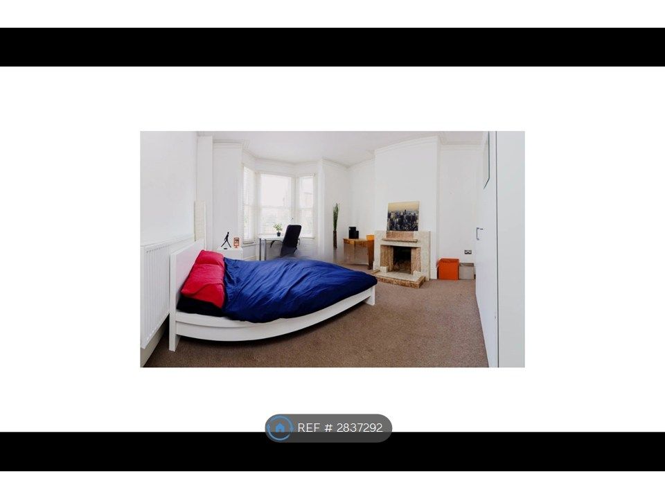 Property photo 2 of 8