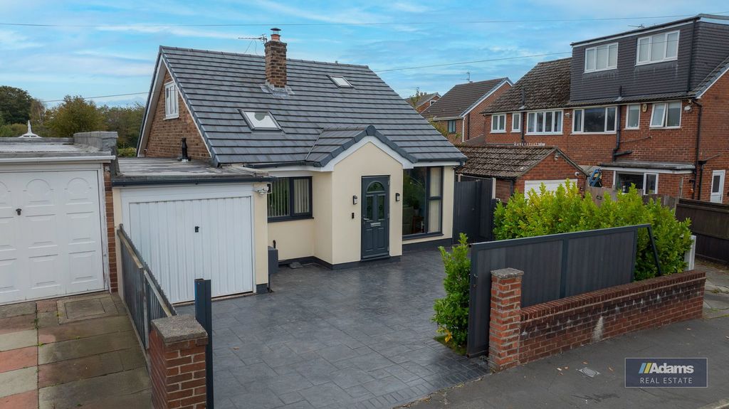 Property photo 1 of 34