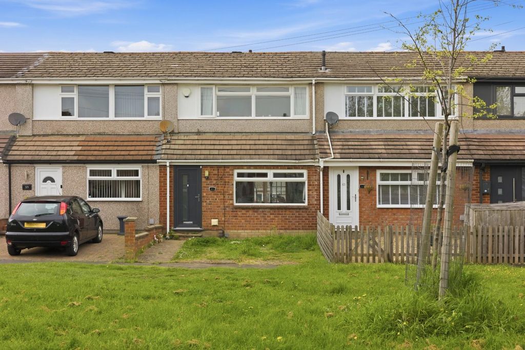 Property photo 1 of 17