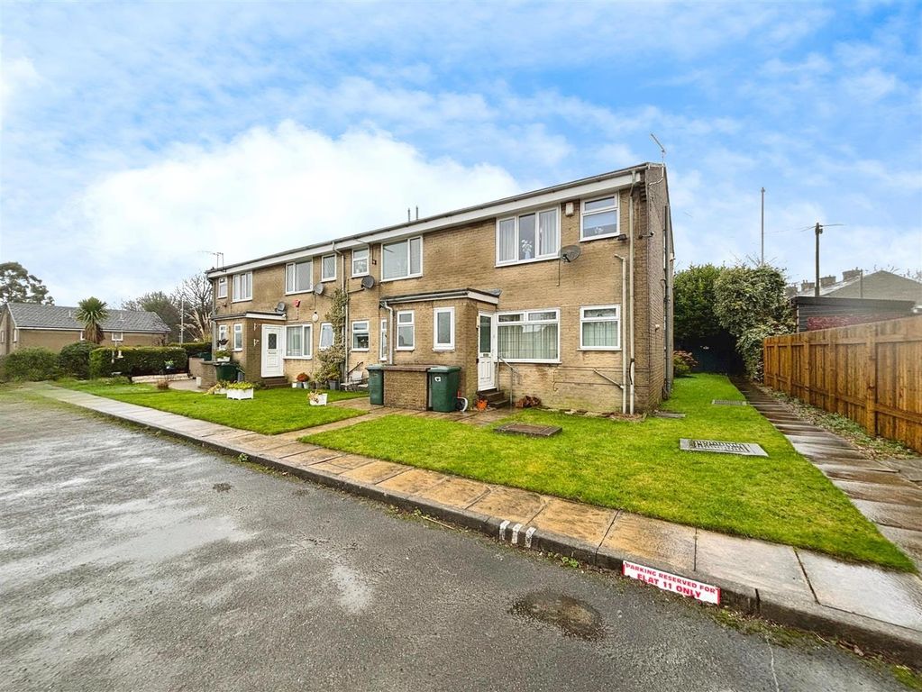 Property photo 1 of 11 The Property