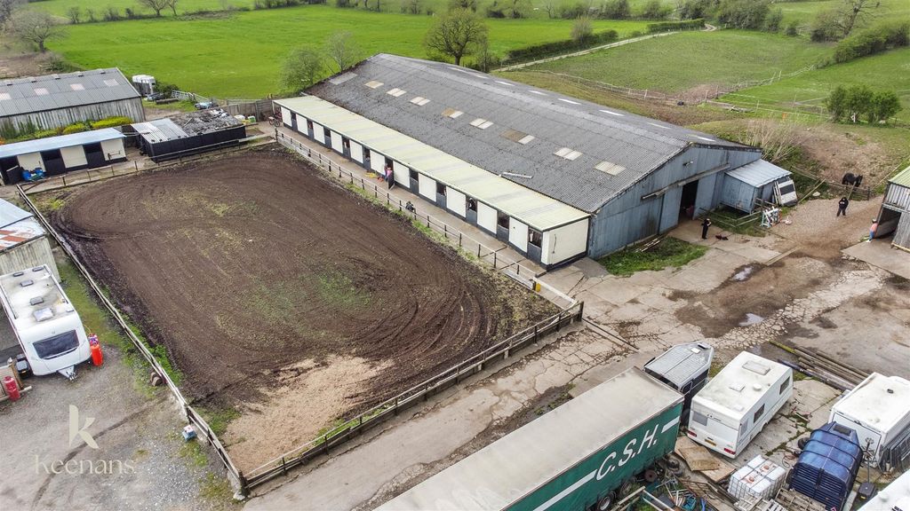 Property photo 3 of 45 6.Jpg