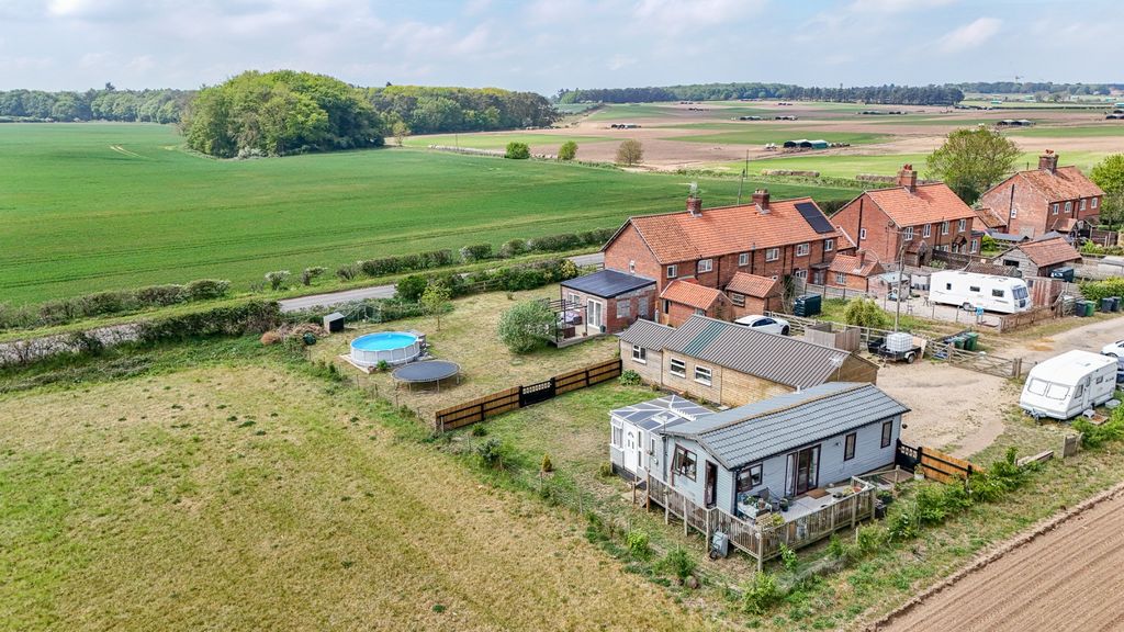 Property photo 3 of 40 5072406
