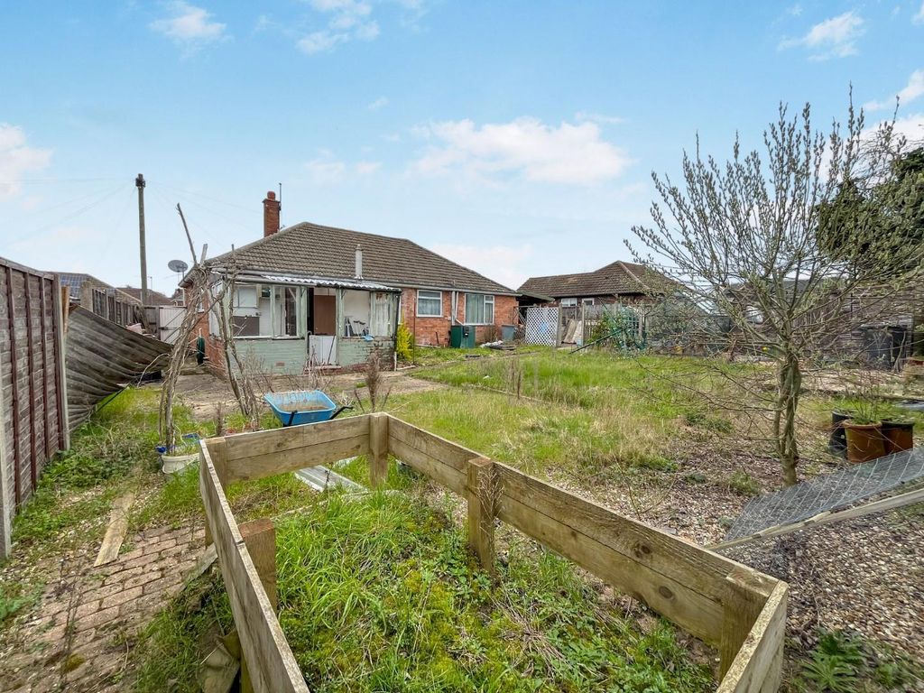 Property photo 2 of 11 Tlc_9Ef9298c-Cb4B-426B-A10c-0Bce26F6A22A_17926c2.J