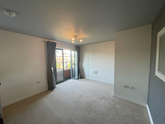 Property photo 2 of 15 Image