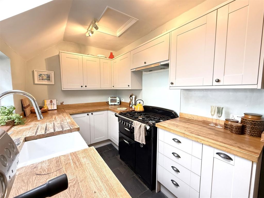 Property photo 3 of 34 Img_2893.Jpg